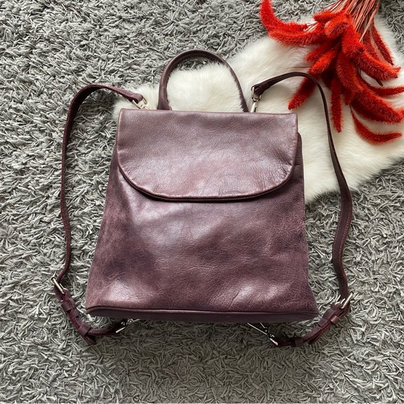 Roots Handbags - Roots Genuine Leather Backpack